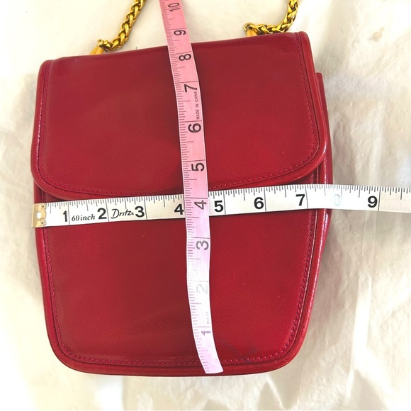 DE VECCHI by Hamilton Hodge Italian Leather Shoulder Bag Classic Red Gold Chain - Picture 13 of 15